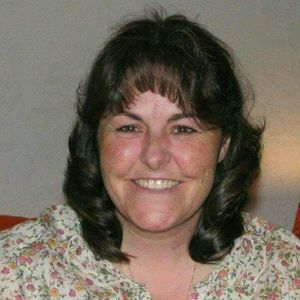 Meet your Posher, Leslie